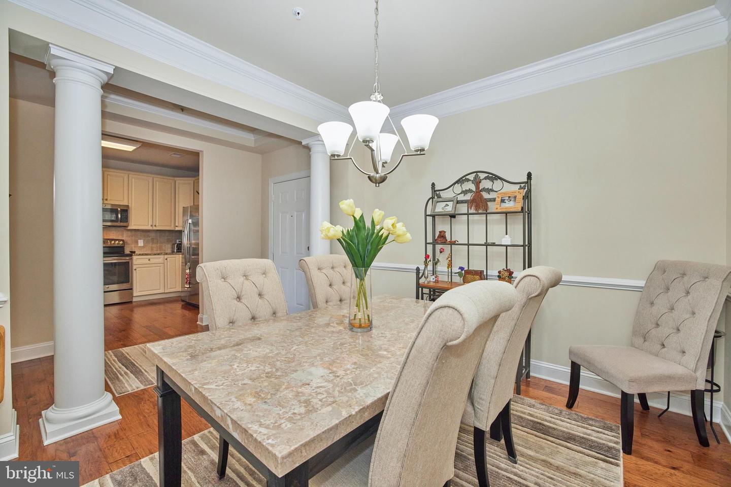 15211 Royal Crest DRIVE Unit: 103