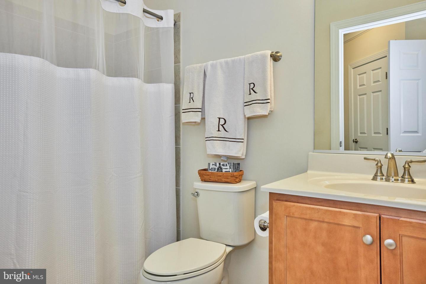 15211 Royal Crest DRIVE Unit: 103