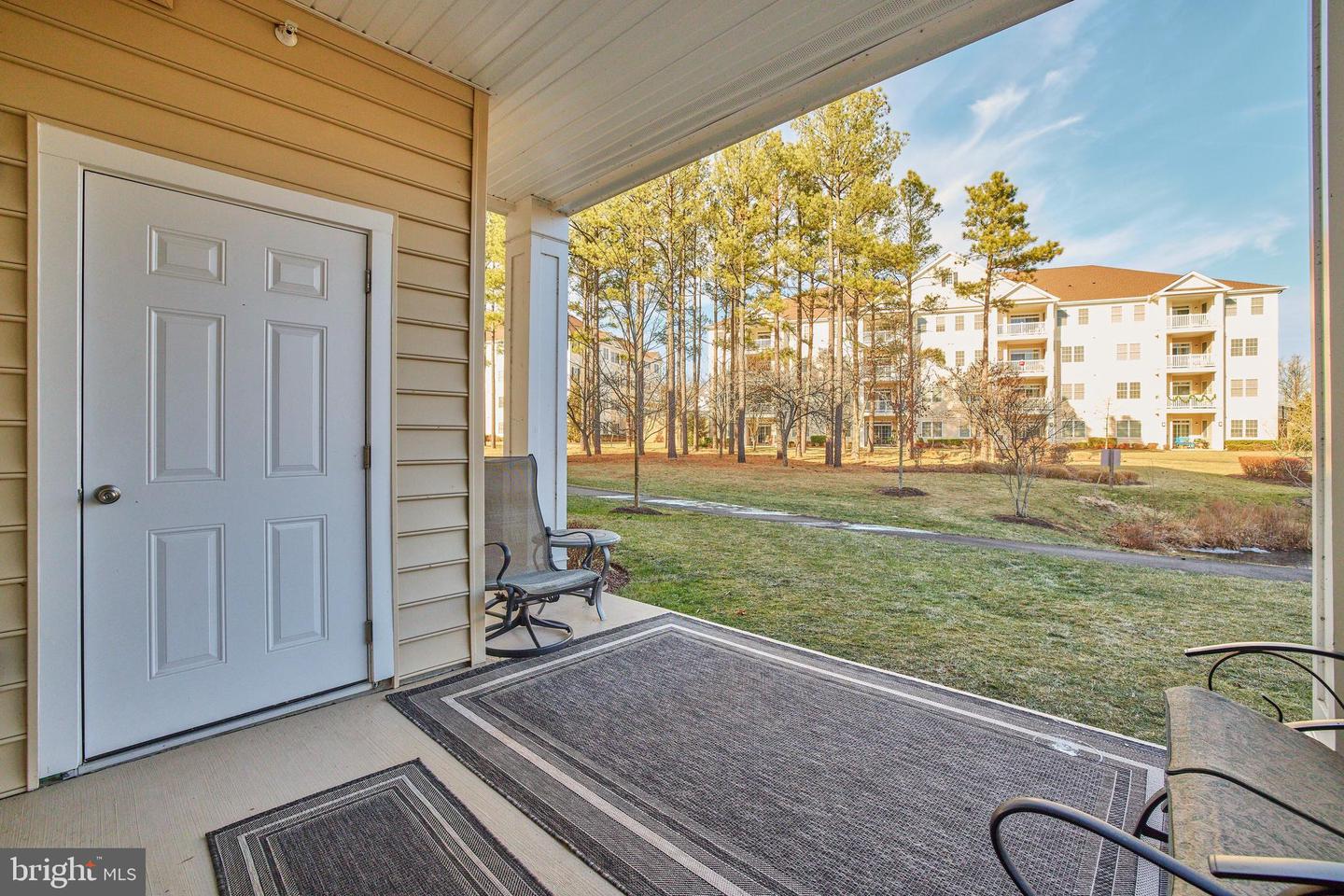 15211 Royal Crest DRIVE Unit: 103