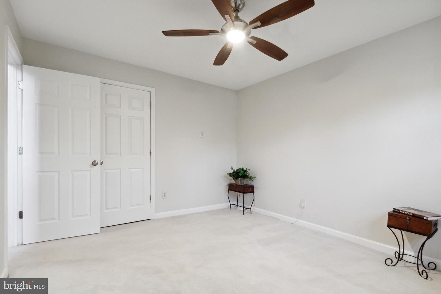 12179 Abbey Glen COURT