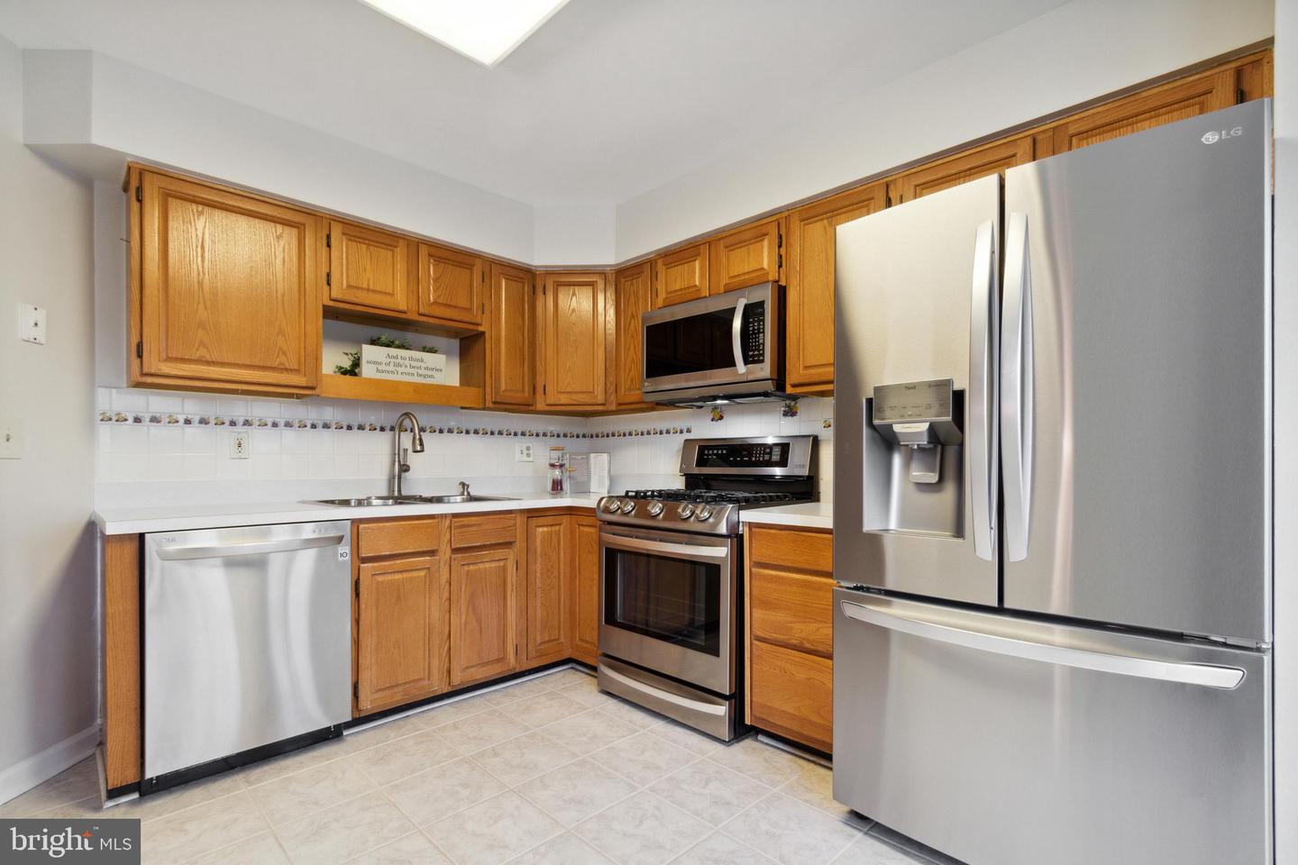 12179 Abbey Glen COURT