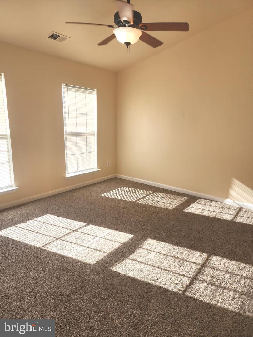 12102 Wallower WAY