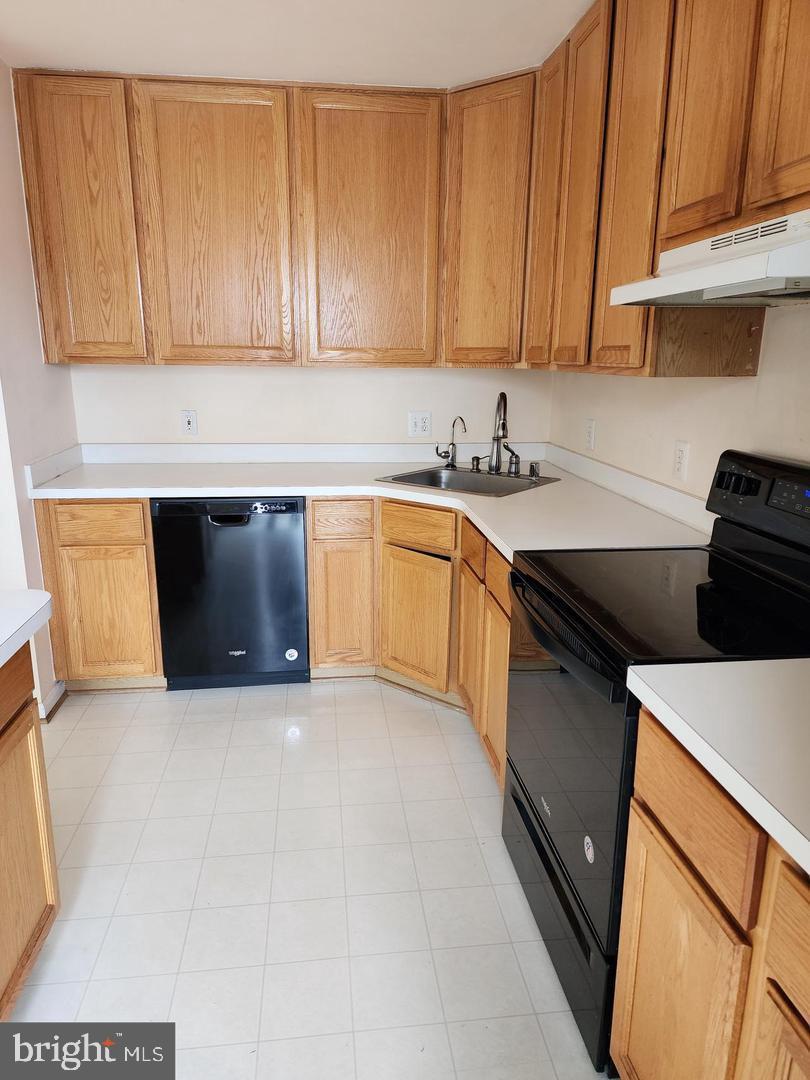 12102 Wallower WAY
