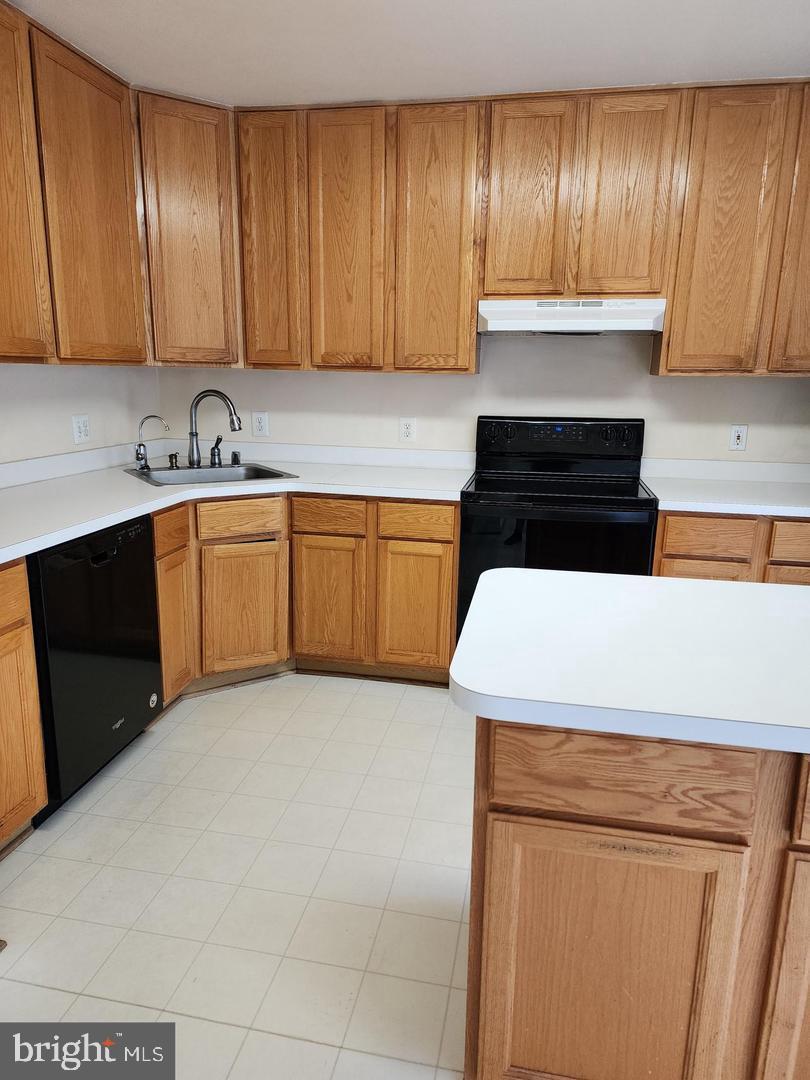 12102 Wallower WAY