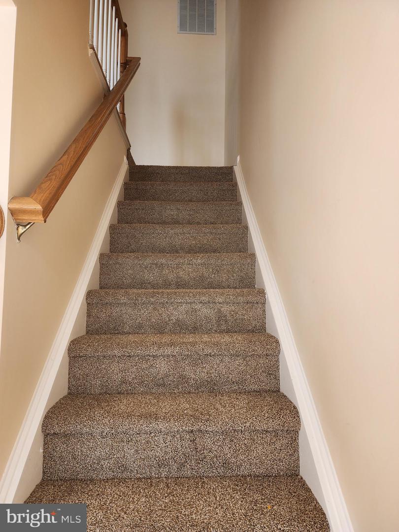 12102 Wallower WAY