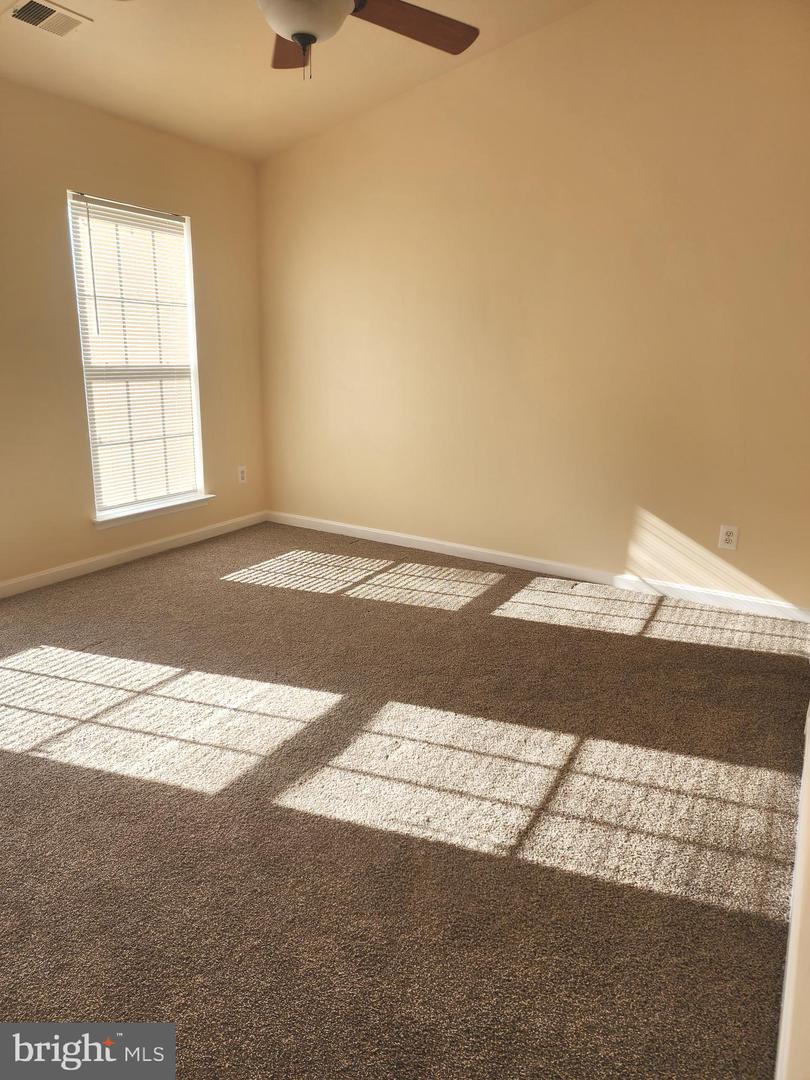 12102 Wallower WAY