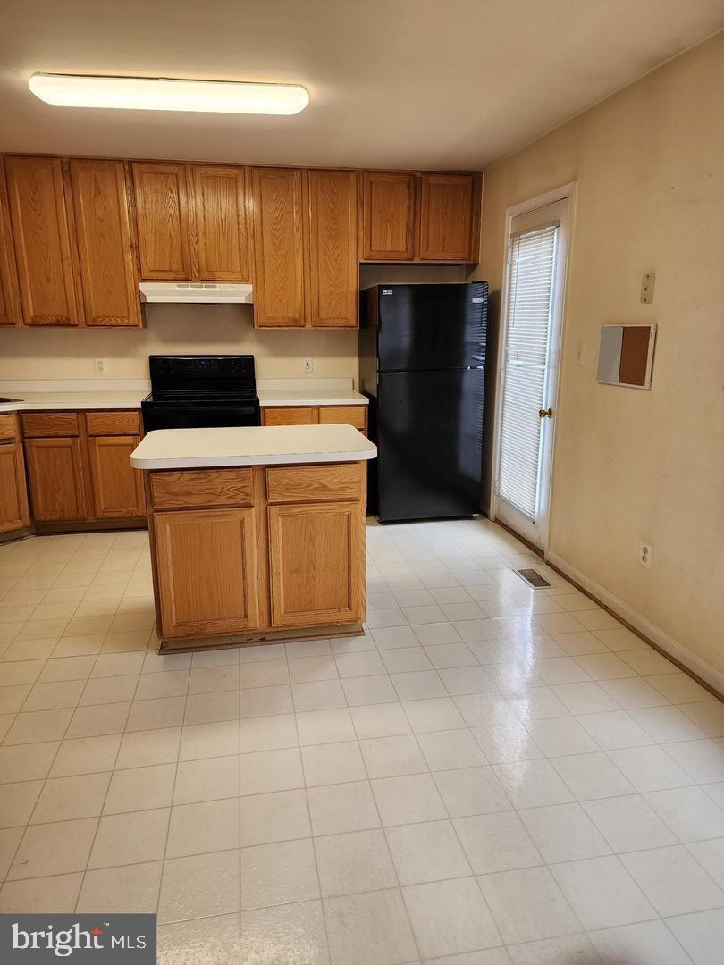 12102 Wallower WAY