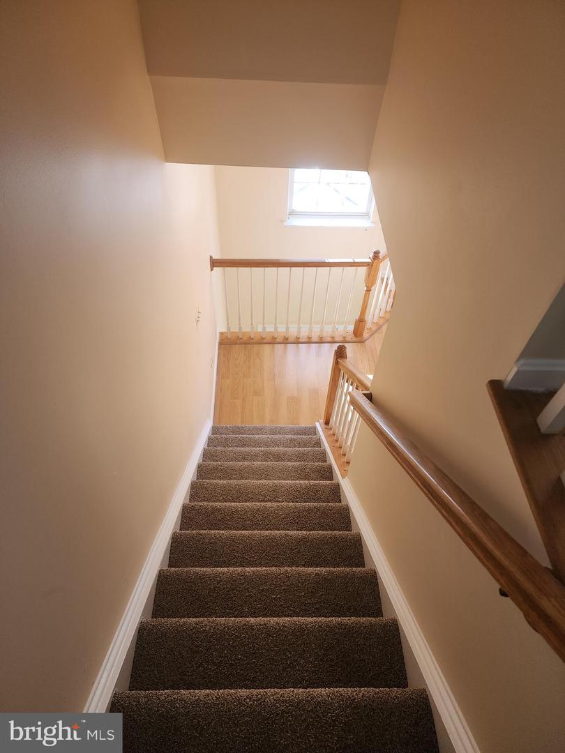 12102 Wallower WAY