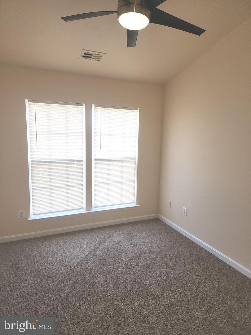 12102 Wallower WAY