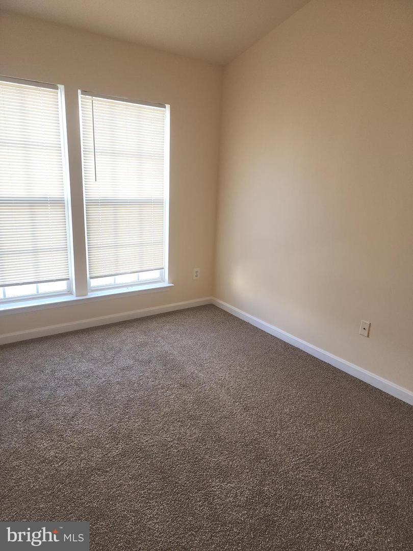 12102 Wallower WAY
