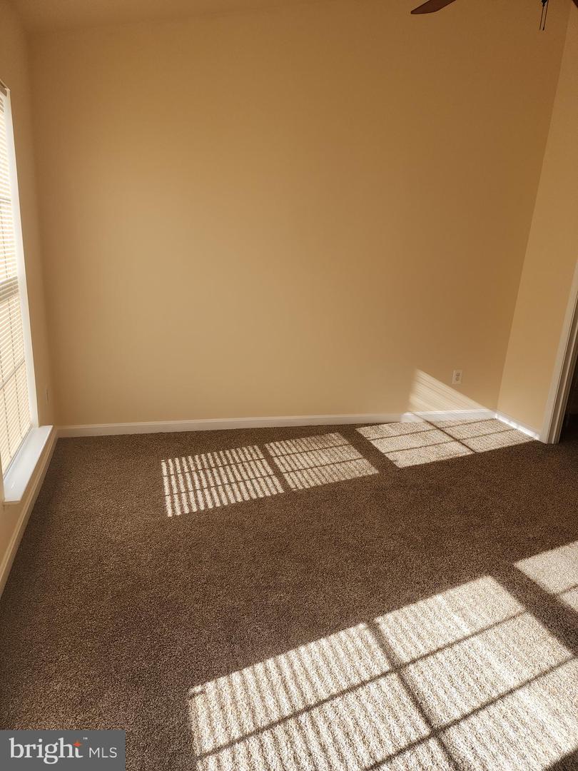 12102 Wallower WAY