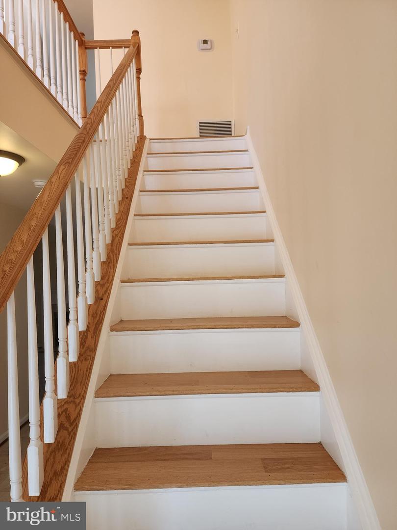 12102 Wallower WAY