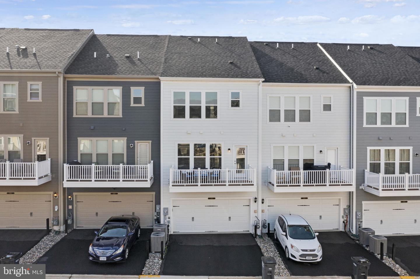 1950 Greenbriar Hall ROAD