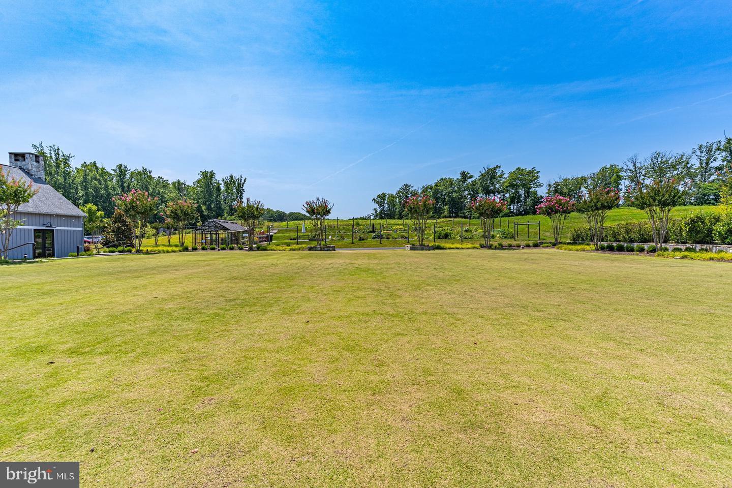 1950 Greenbriar Hall ROAD