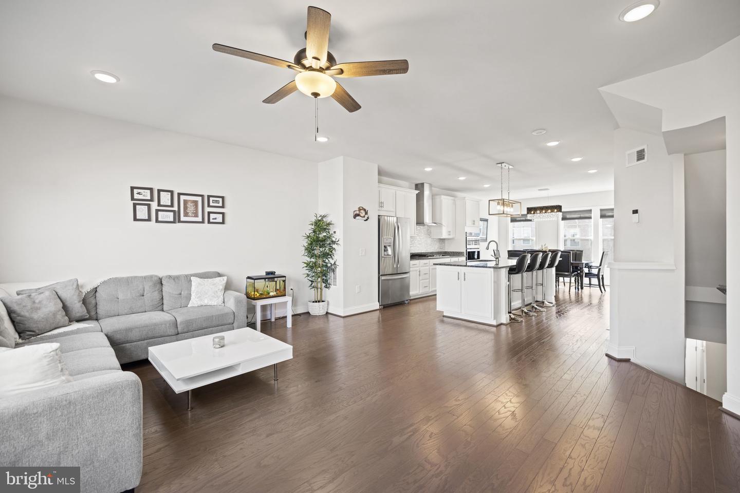 1950 Greenbriar Hall ROAD