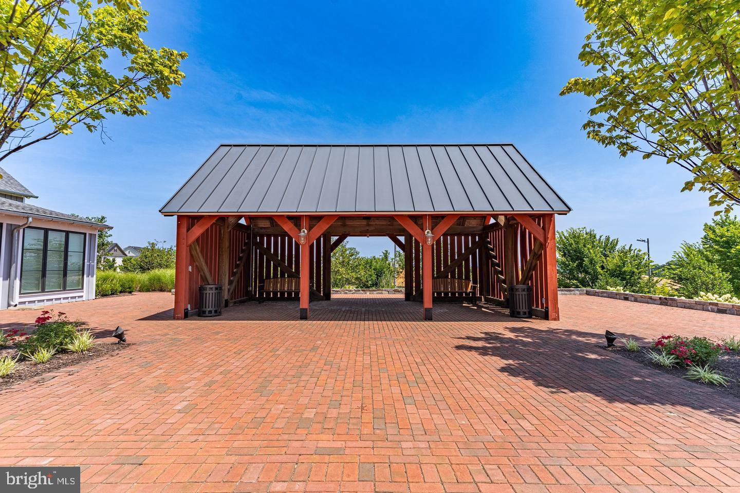 1950 Greenbriar Hall ROAD