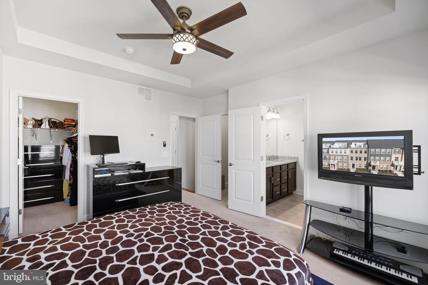 1950 Greenbriar Hall ROAD