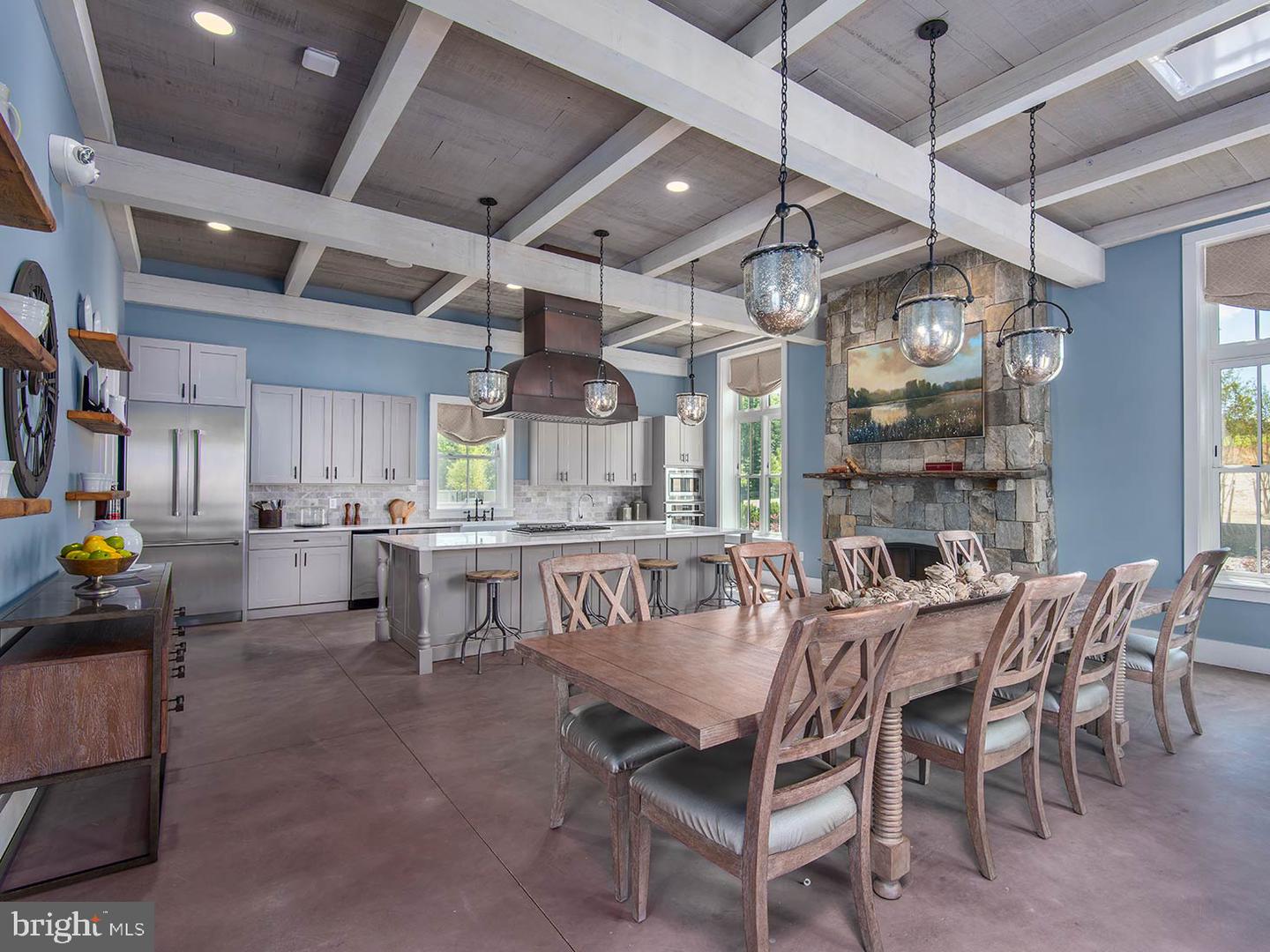 1950 Greenbriar Hall ROAD