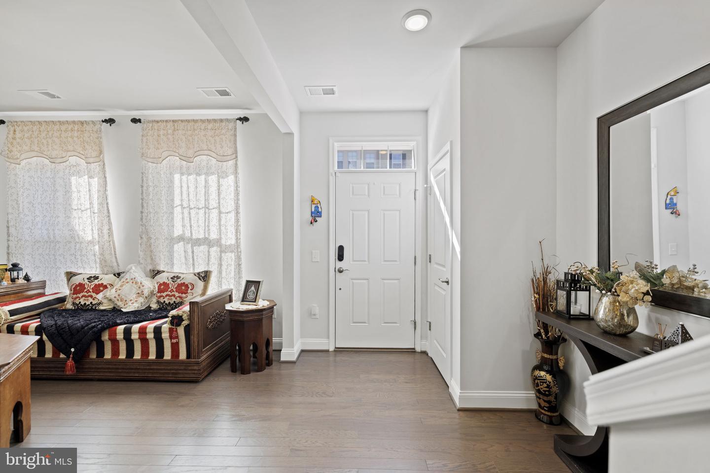 1950 Greenbriar Hall ROAD