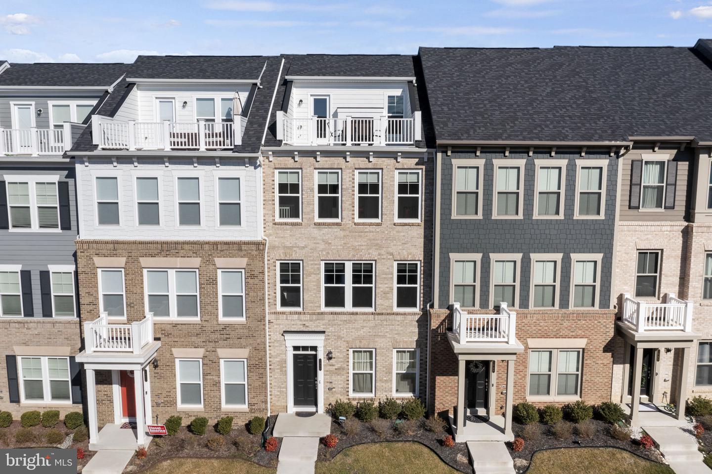1950 Greenbriar Hall ROAD
