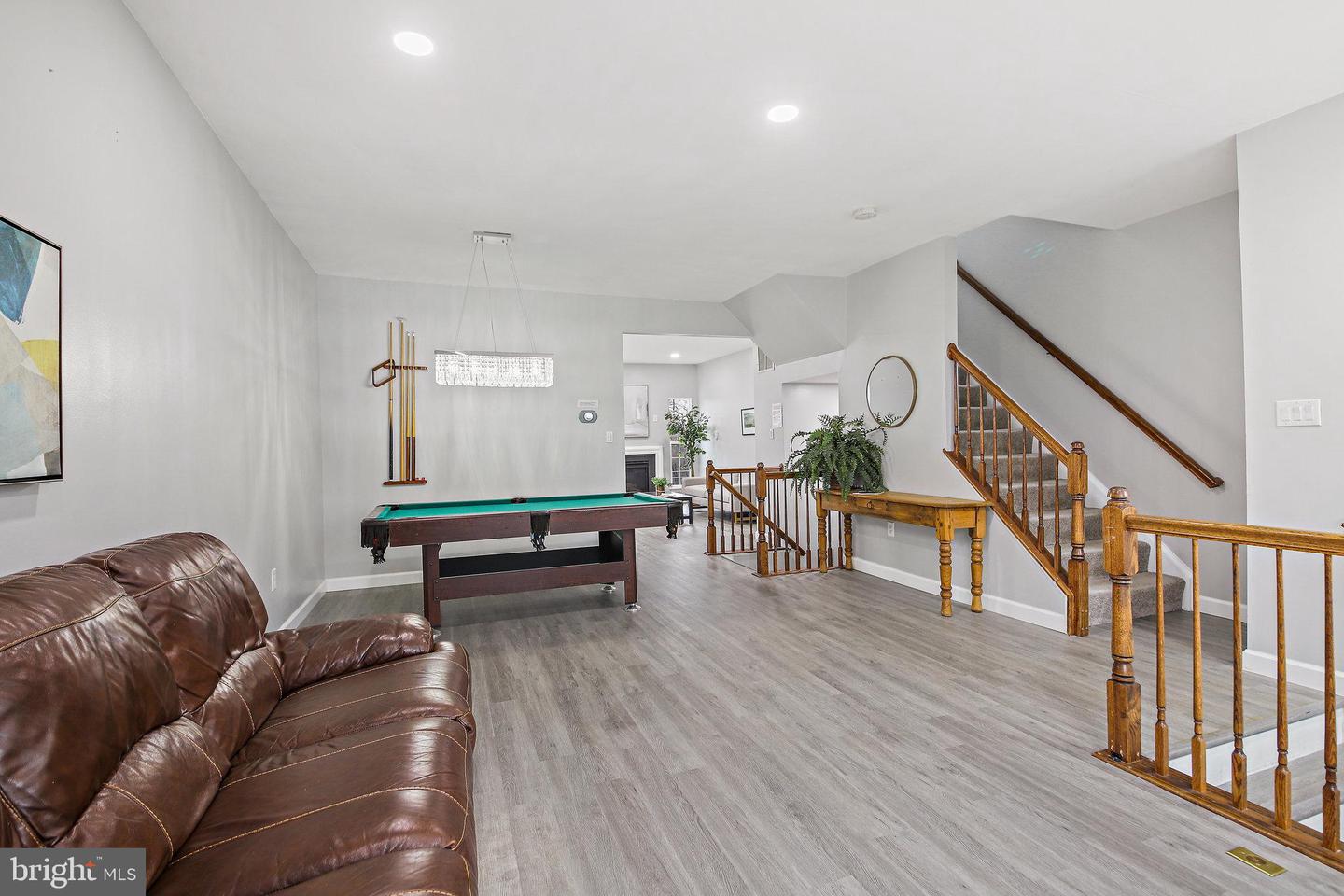 14216 Hunters Run WAY