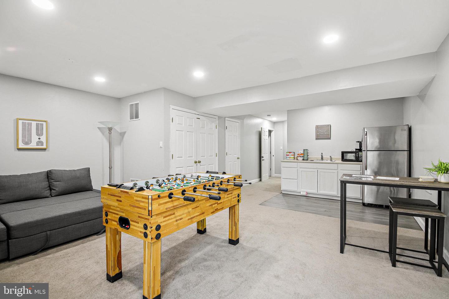 14216 Hunters Run WAY