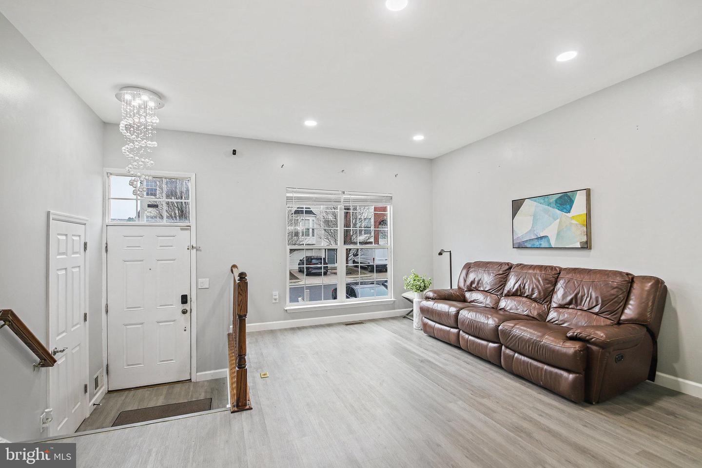 14216 Hunters Run WAY