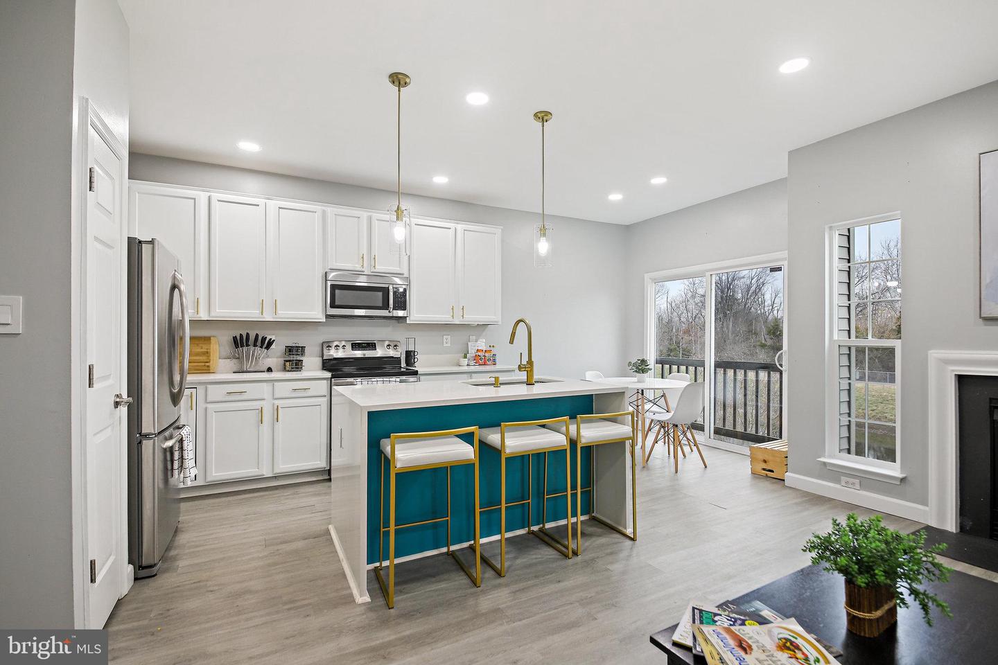 14216 Hunters Run WAY