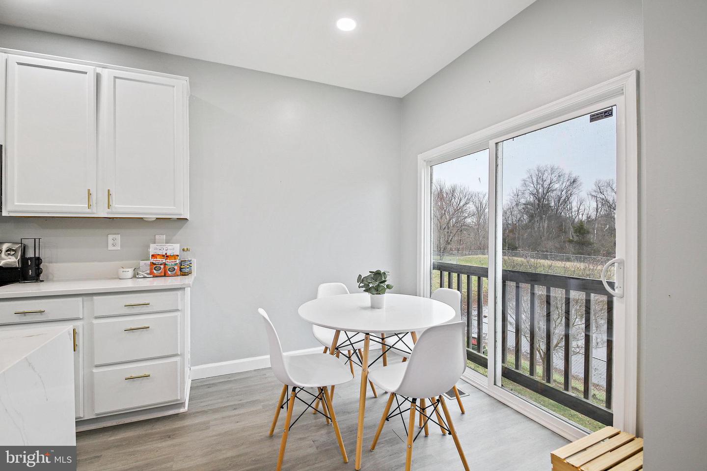14216 Hunters Run WAY