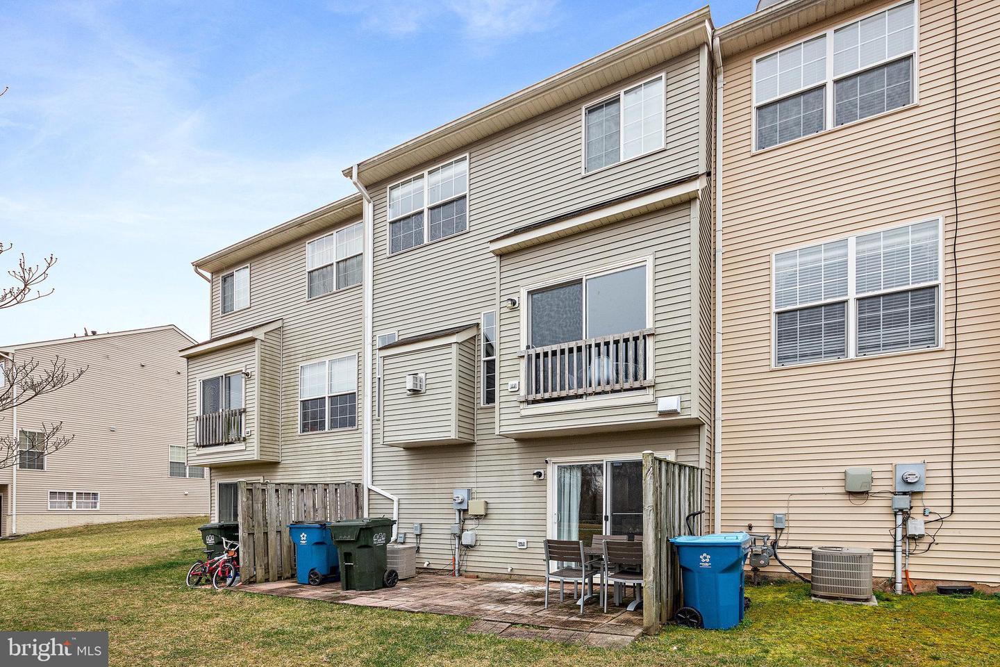 14216 Hunters Run WAY