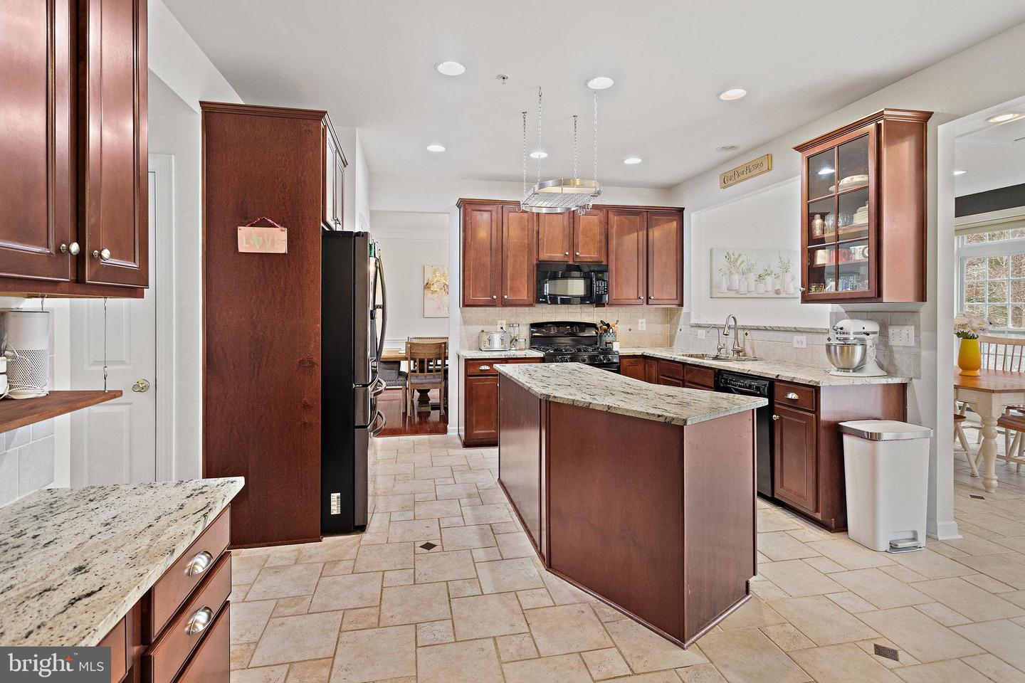 16475 Kramer Estate DRIVE
