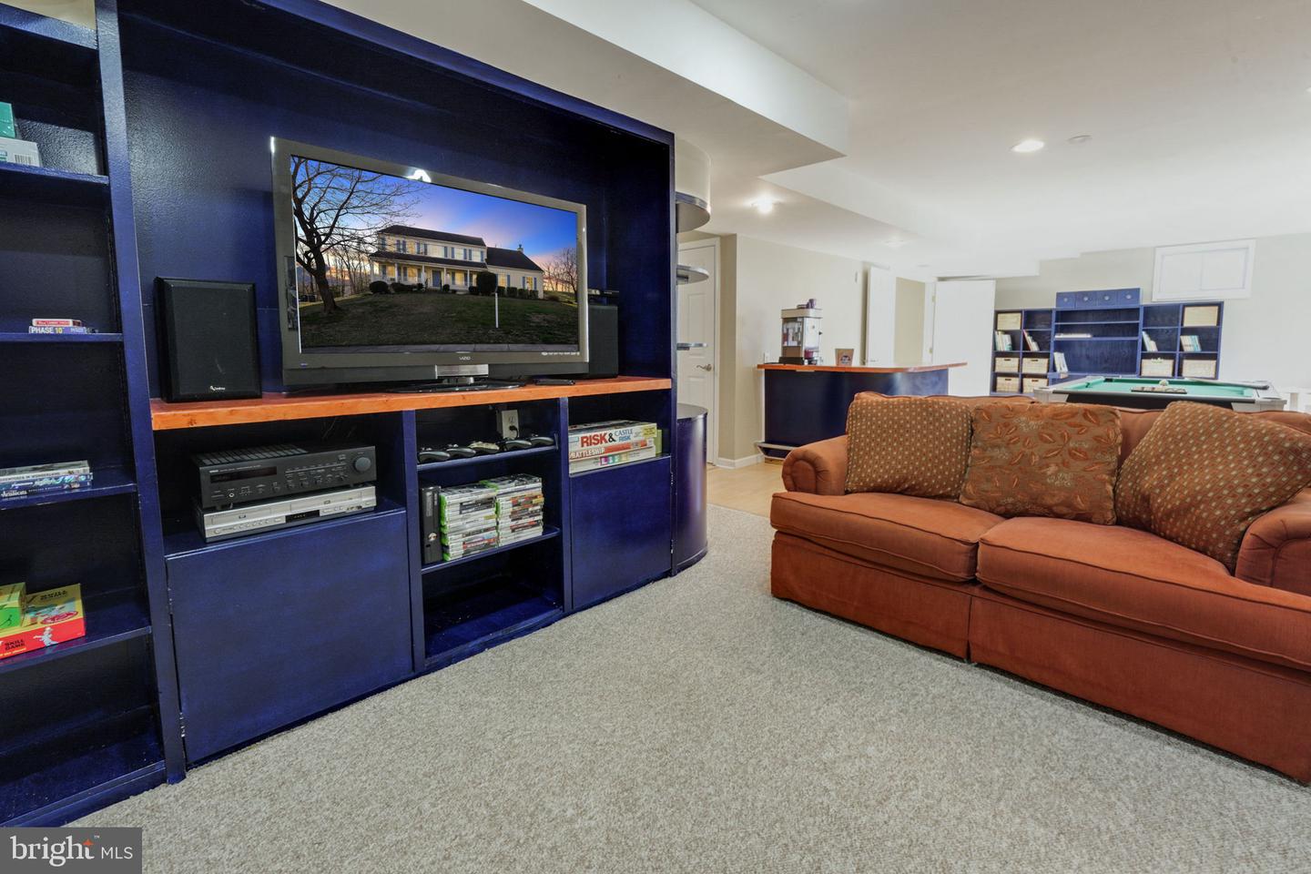 17912 Swans Creek LANE