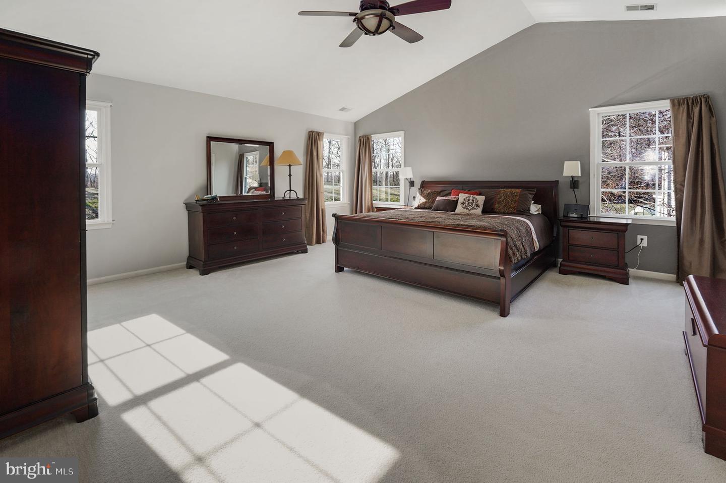 17912 Swans Creek LANE