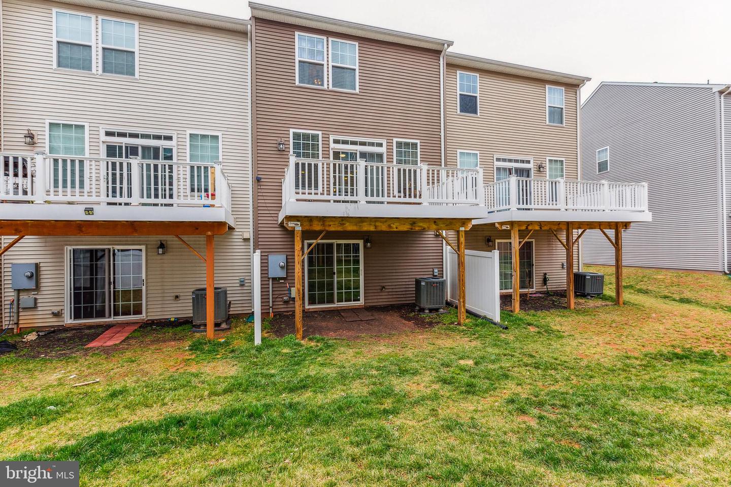8481 Craggan LANE