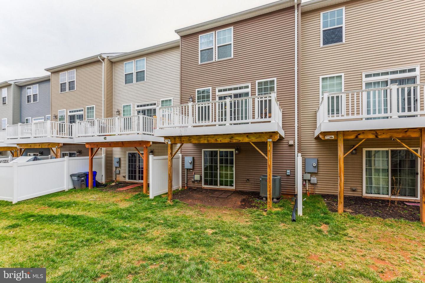 8481 Craggan LANE