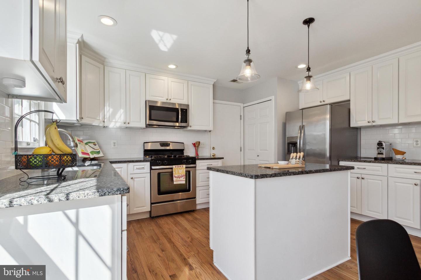 11824 Troika COURT