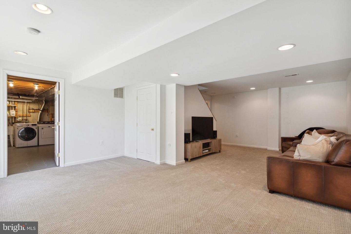 11824 Troika COURT