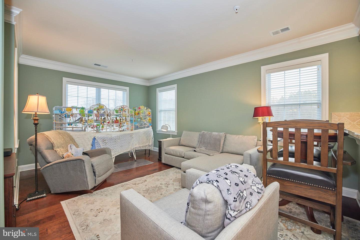 15211 Royal Crest DRIVE Unit: 204