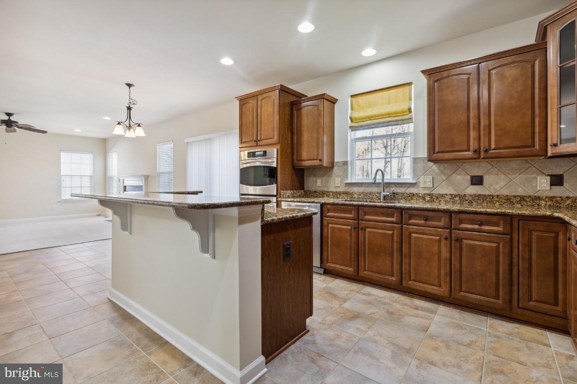 12675 Lakeside COURT