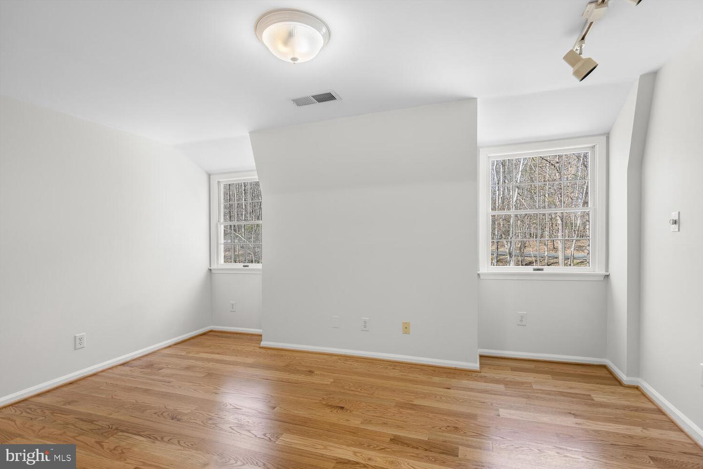 4471 Occoquan Overlook