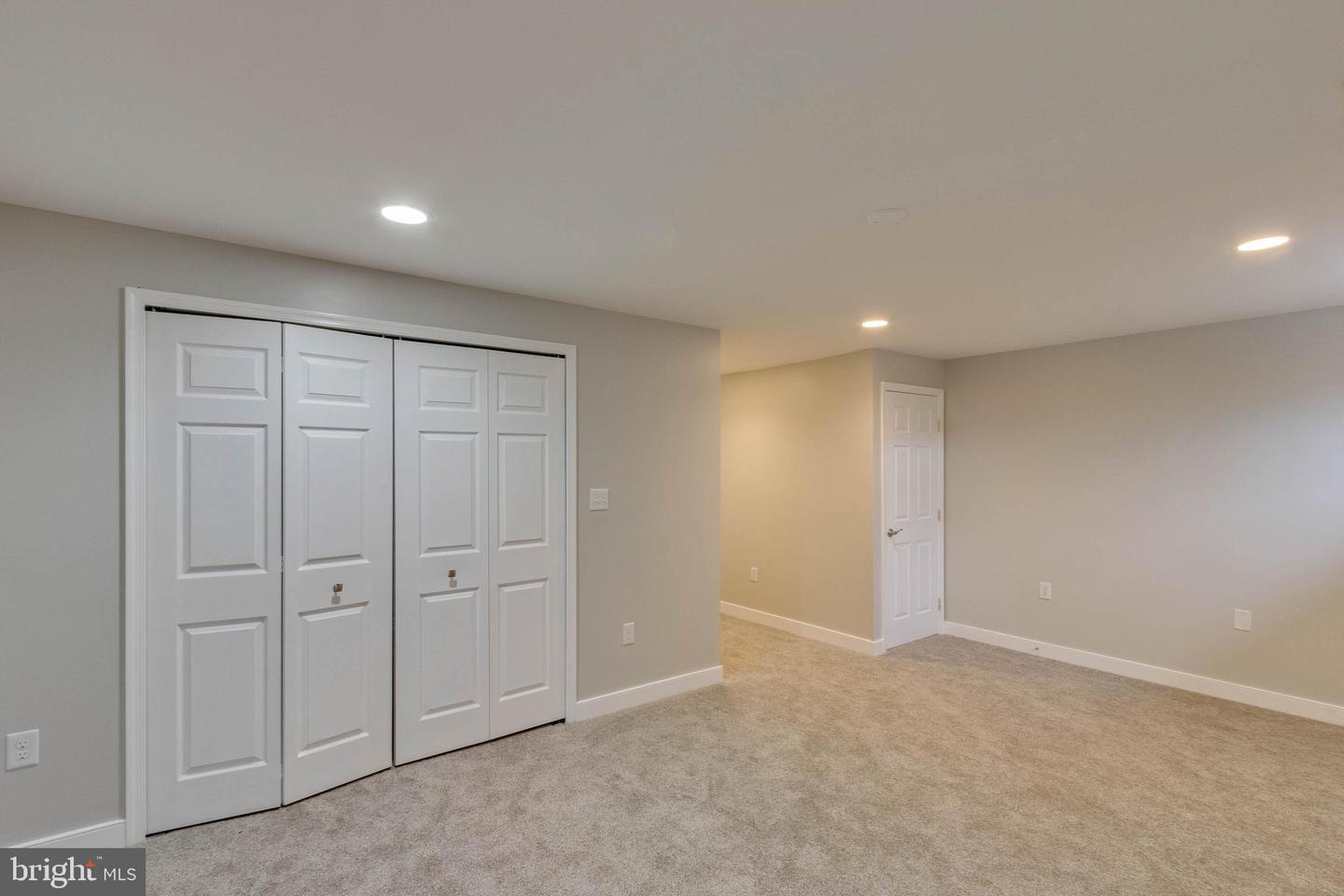 14498 Whisperwood COURT