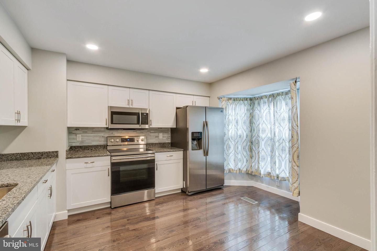 14498 Whisperwood COURT