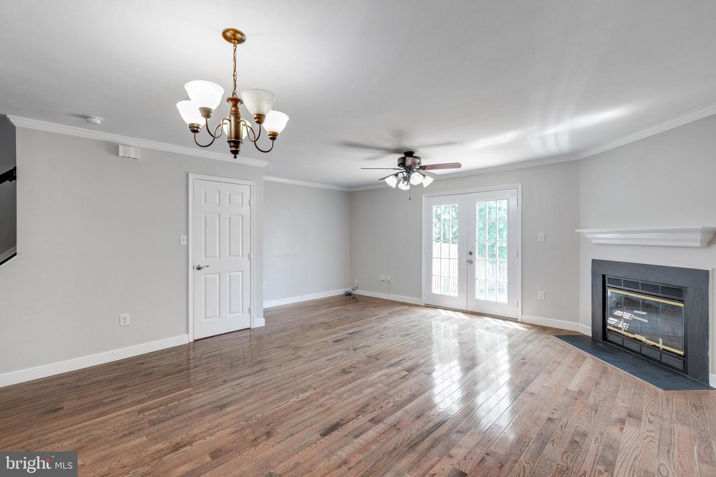 14498 Whisperwood COURT