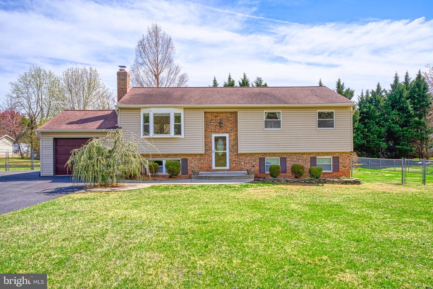 16061 Simon Kenton ROAD