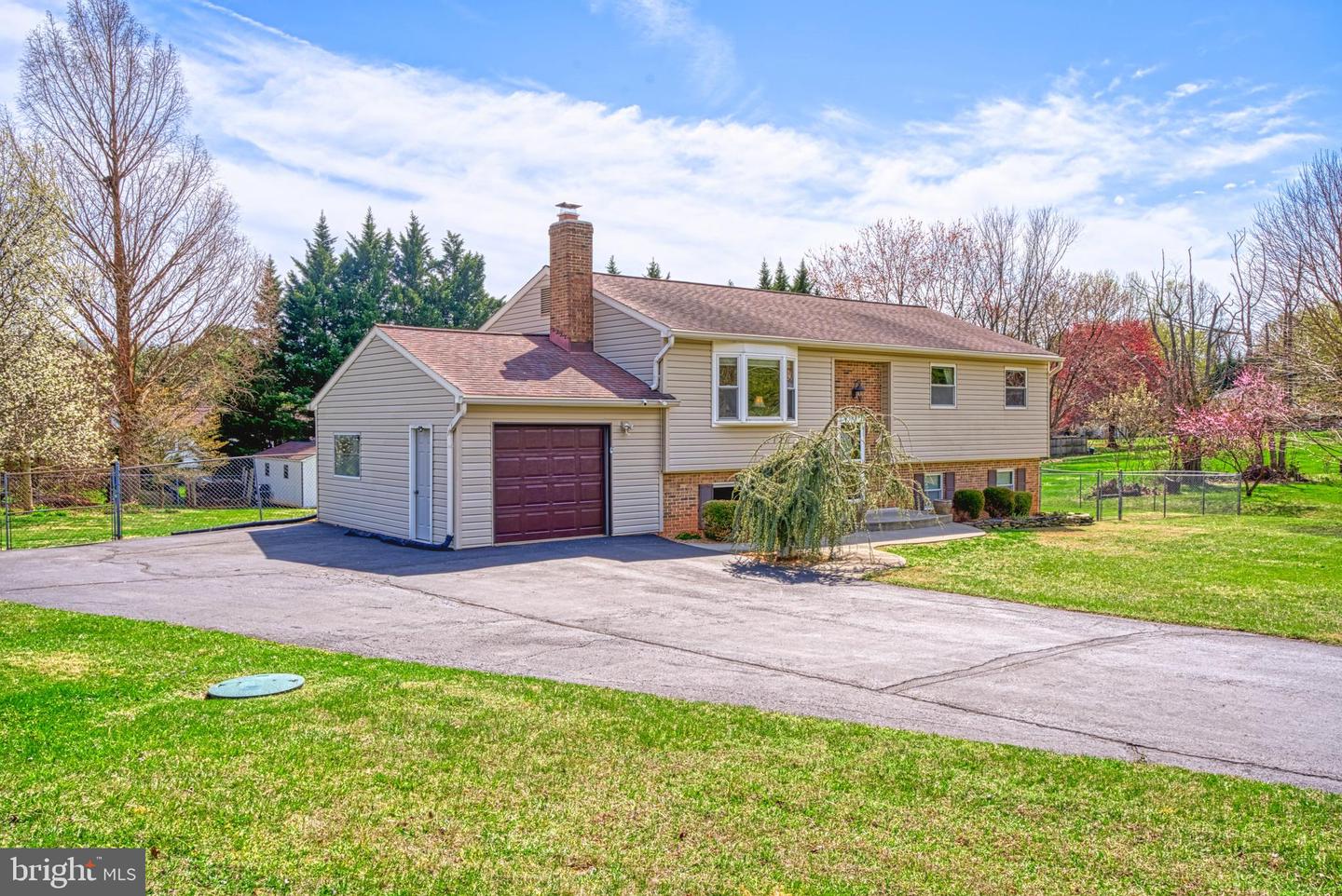16061 Simon Kenton ROAD