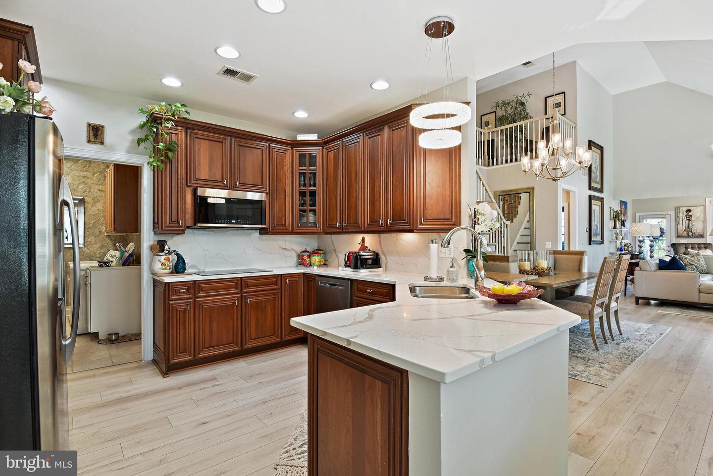 5503 Rodriquez LANE