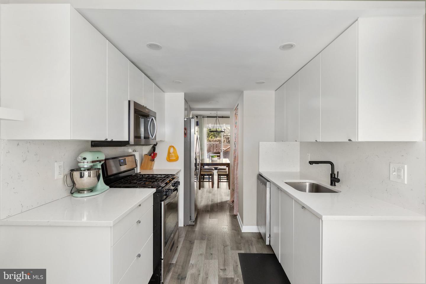 12588 Plymouth COURT
