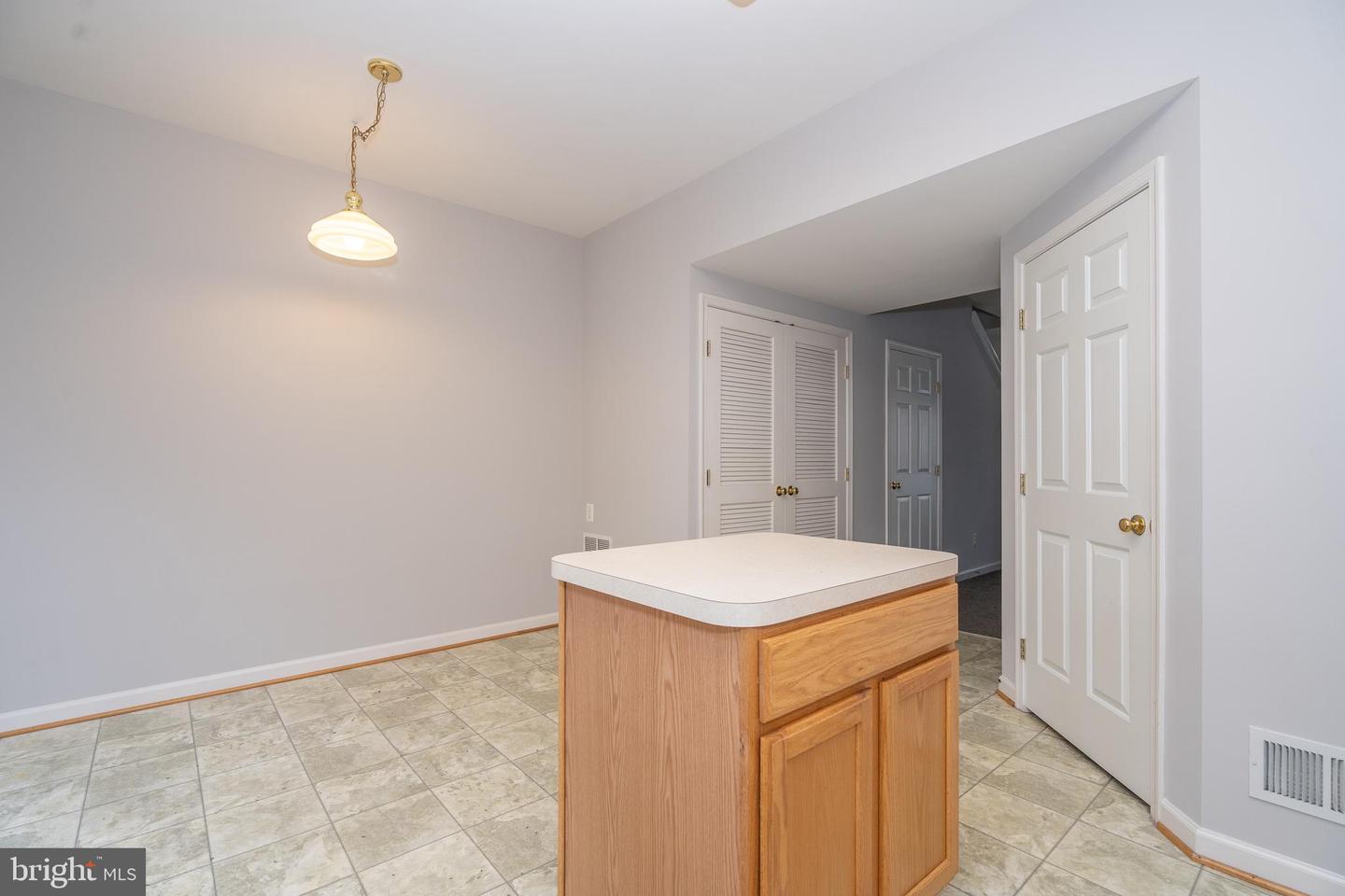 12806 Rannoch Forest CIRCLE