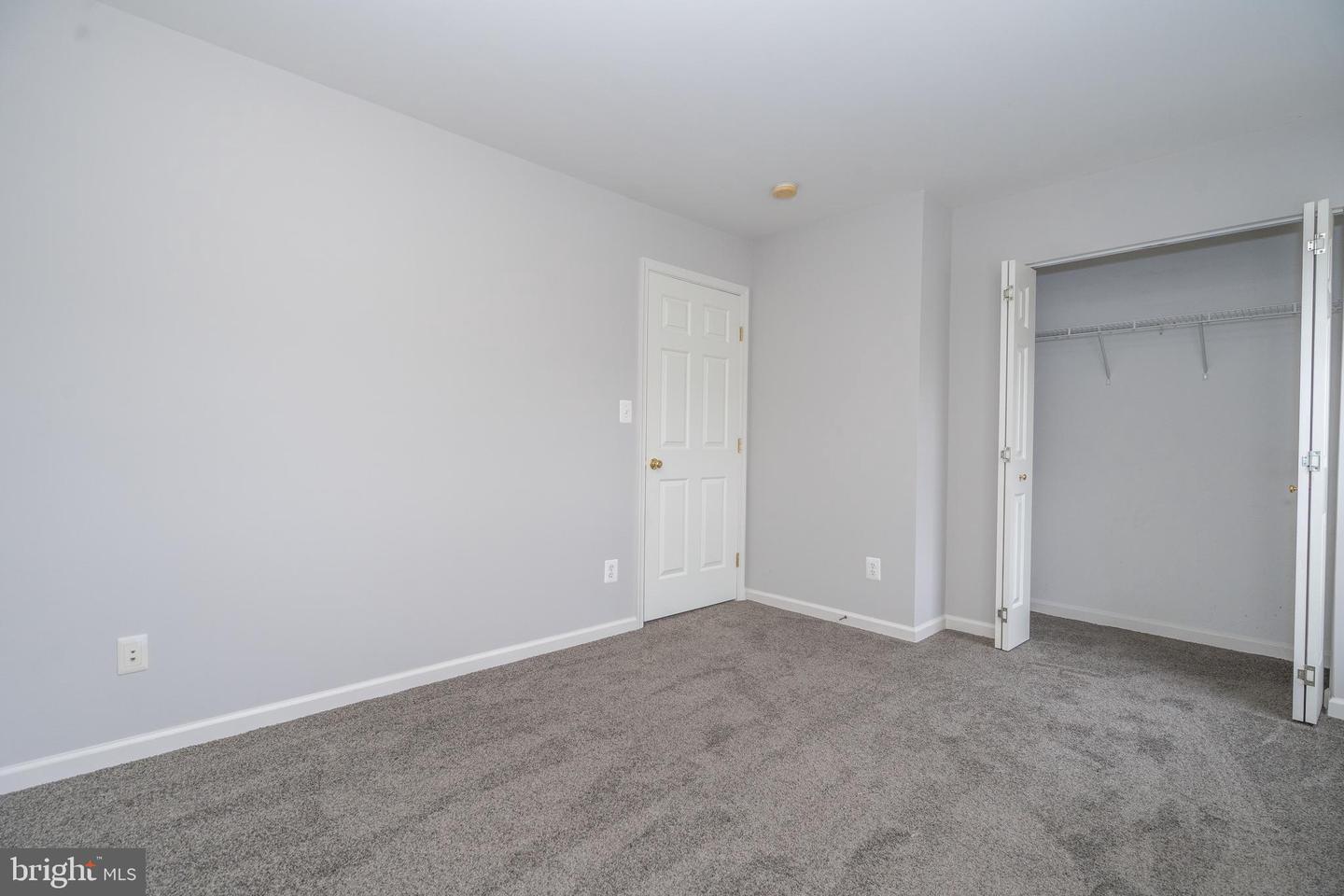 12806 Rannoch Forest CIRCLE