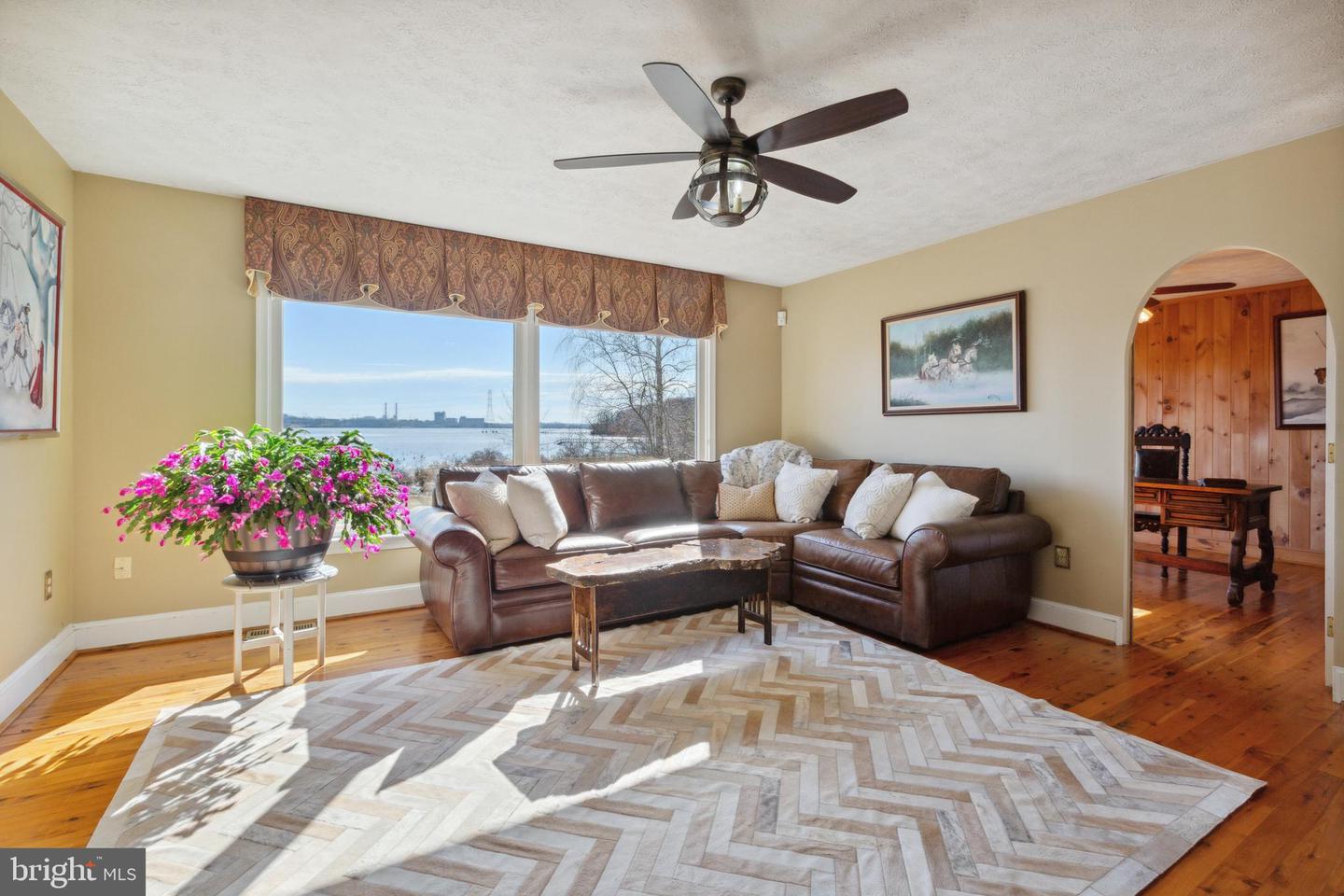 18497 Running Pine COURT